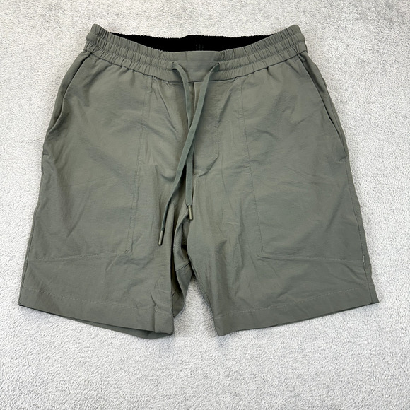 Lululemon Shorts Mens S Green Bowline Short 7" Inseam Athletic Stretch Gym